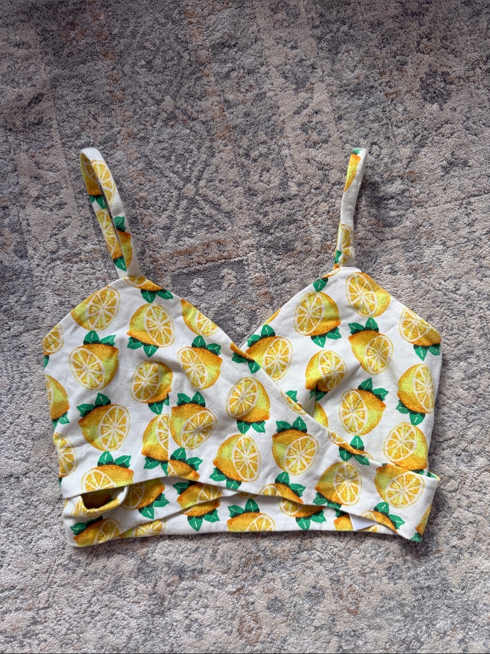 Kimchi Blue White Lemon-Print Cropped Cami Top